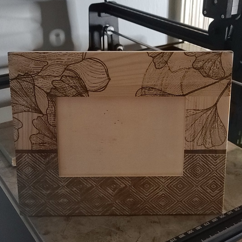 Floral Themed 4x6 Frame
